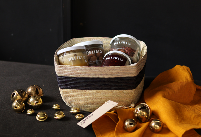 Regalo 2- Canasta Makaua cuadrada