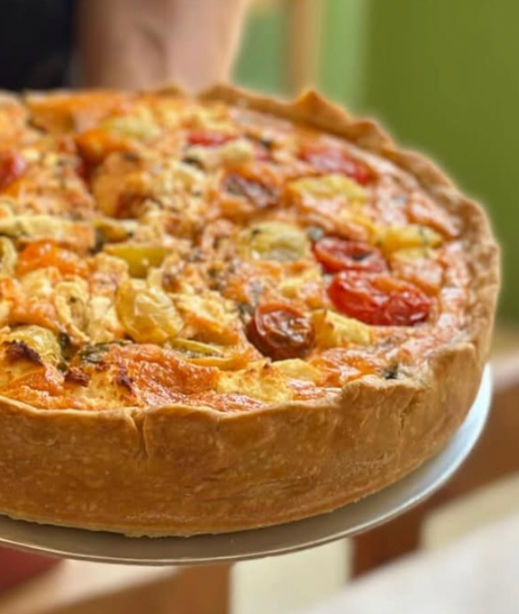 Quiche de jitomate rostizado y Queso de cabra